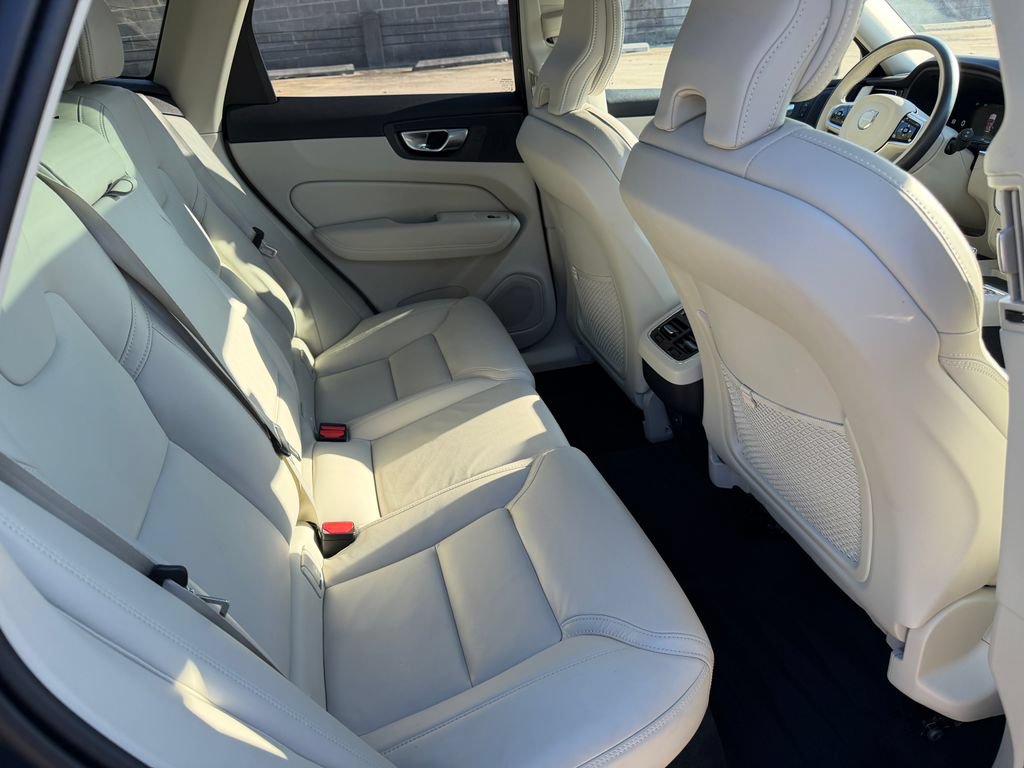 Certified 2026 Volvo XC60 B5 Ultra AWD/4WD image 25