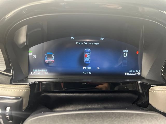 Certified 2024 Lincoln Corsair AWD image 17