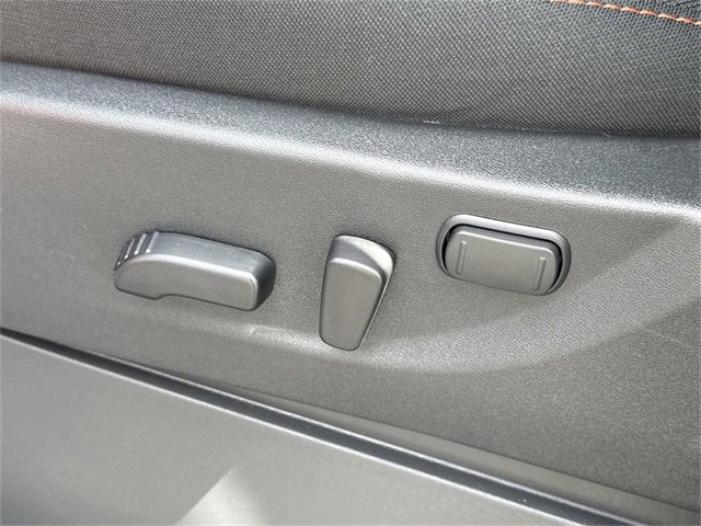 New 2026 Nissan Frontier PRO-4X w/ Pro-4x Convenience Package image 30
