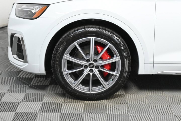 New 2025 Audi SQ5 Premium Plus image 35