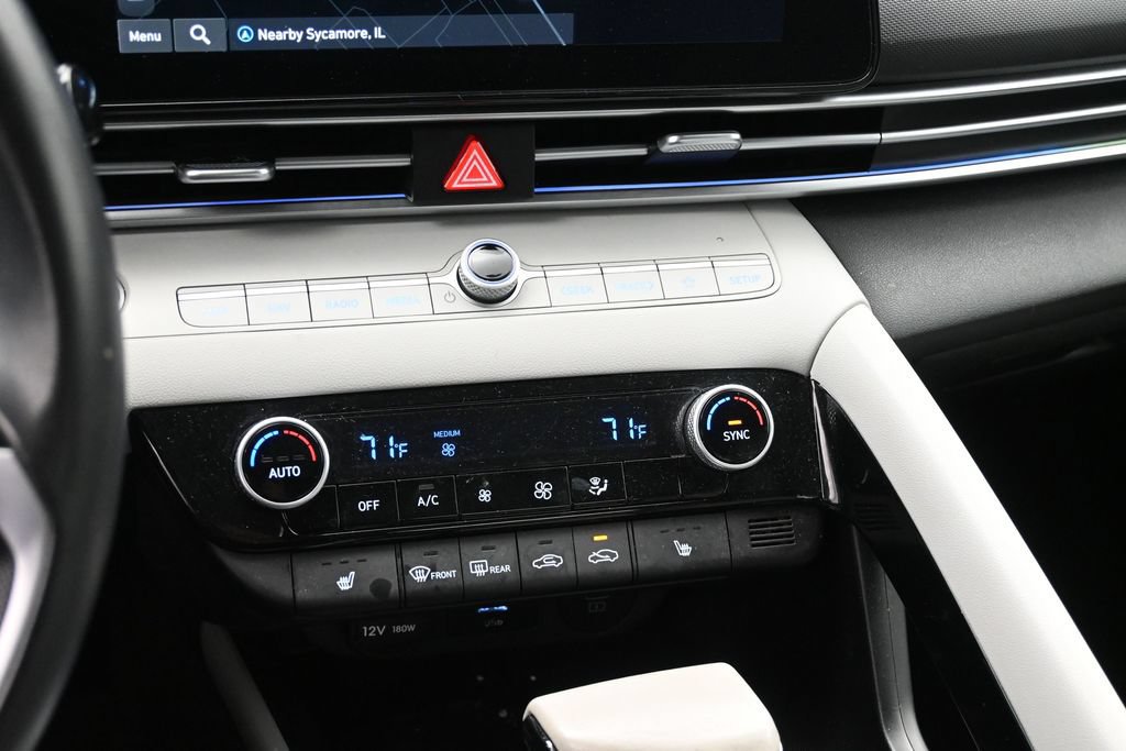 Used 2024 Hyundai Elantra Limited FWD image 18
