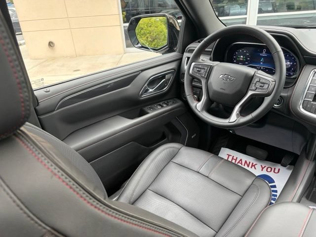 Used 2024 Chevrolet Tahoe RST w/ Luxury Package AWD/4WD image 35