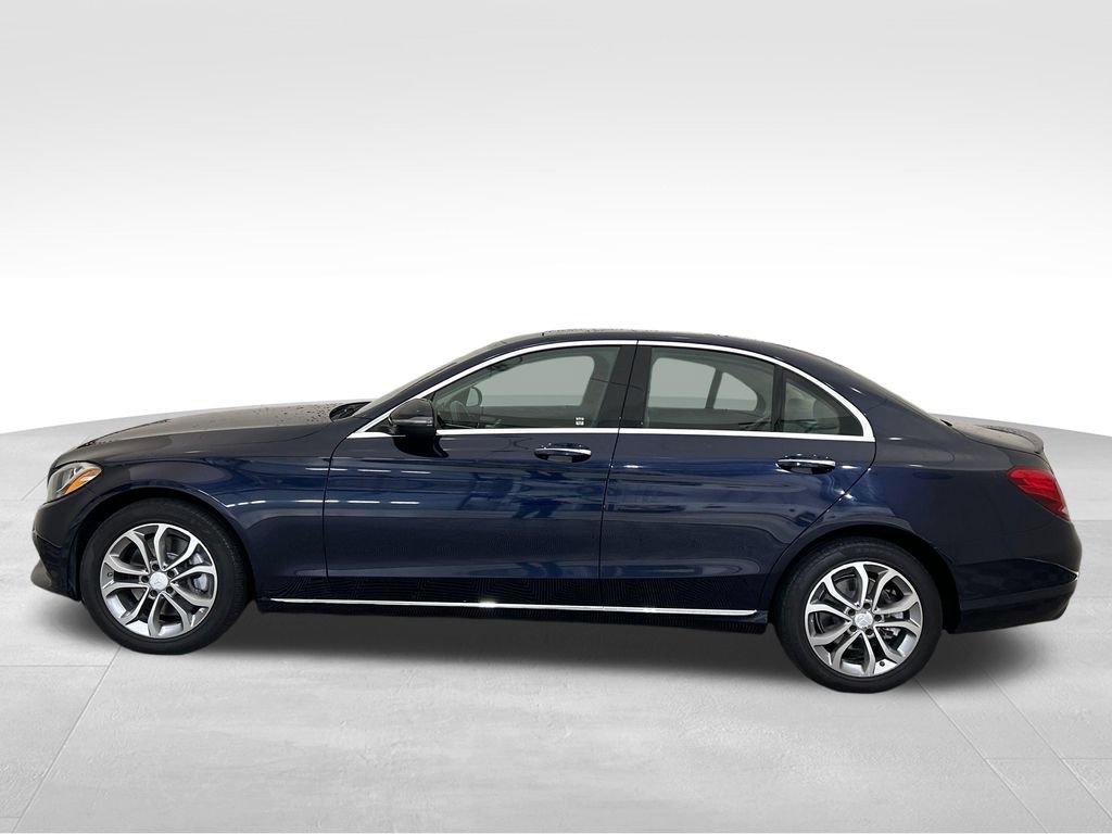 Used 2016 Mercedes-Benz C 300 4MATIC Sedan image 2