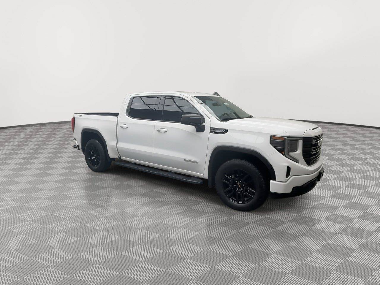 Certified 2024 GMC Sierra 1500 Elevation w/ LPO, Elevation Black Package AWD/4WD image 44