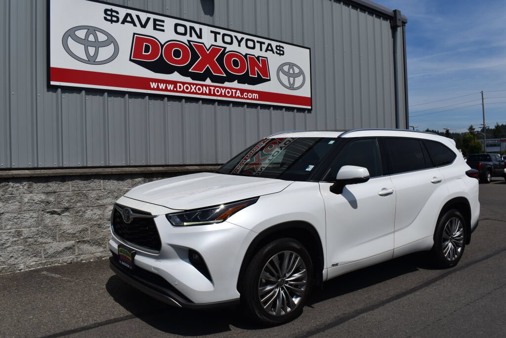 Certified 2017 Toyota Highlander Limited Platinum