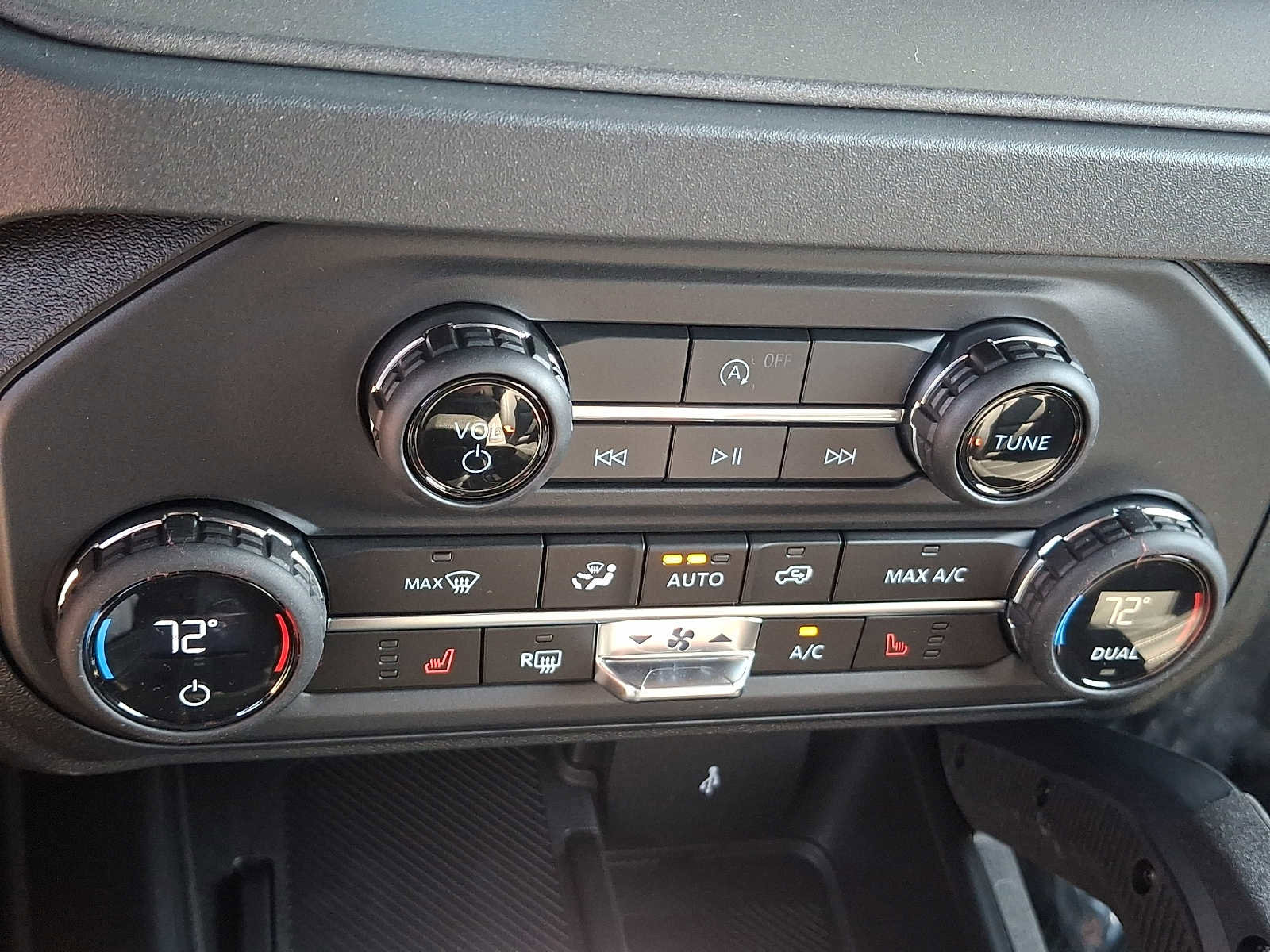 New 2026 Ford Bronco Big Bend w/ Black Diamond Package image 13