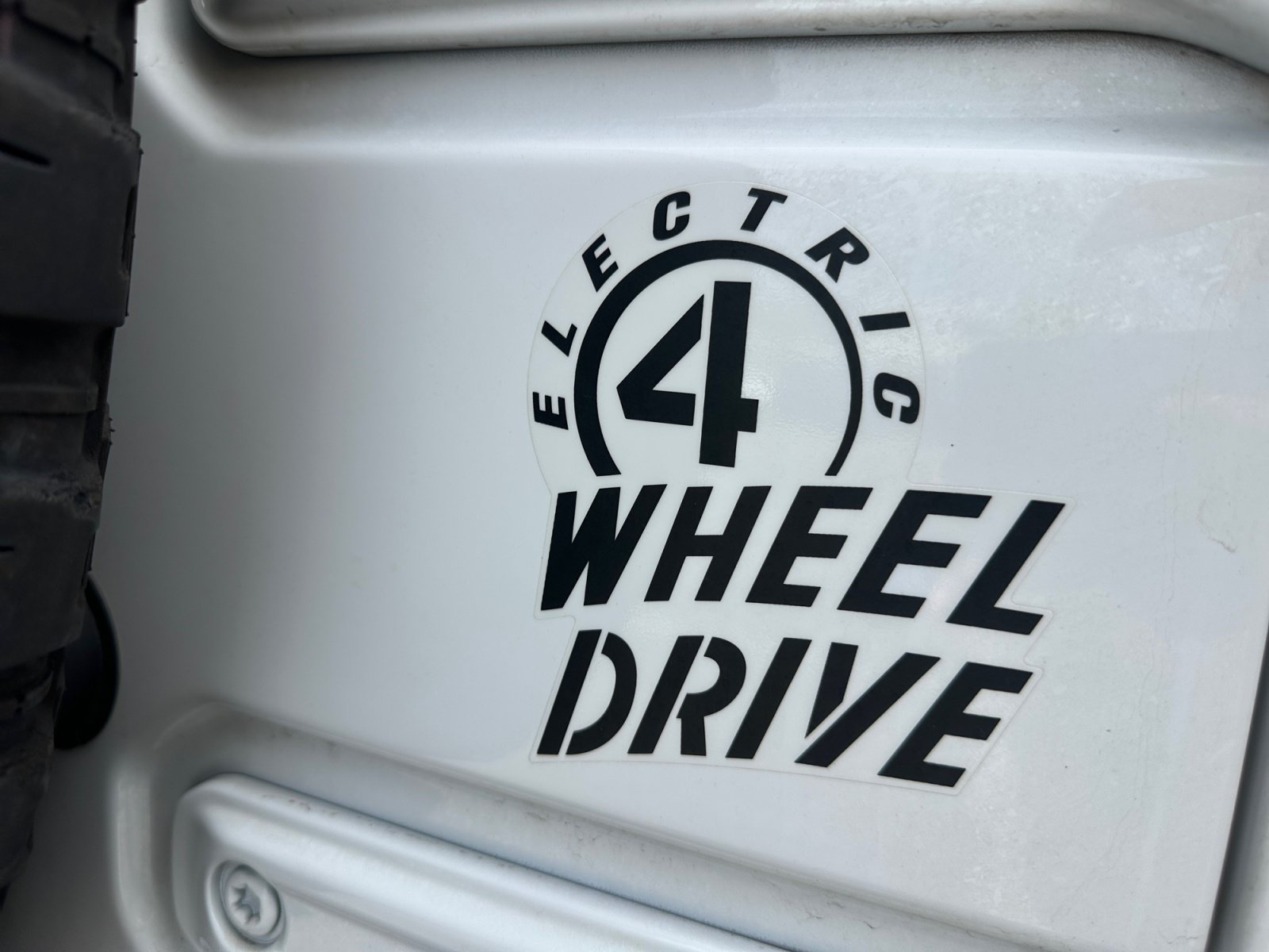Used 2024 Jeep Wrangler Unlimited AWD/4WD image 32