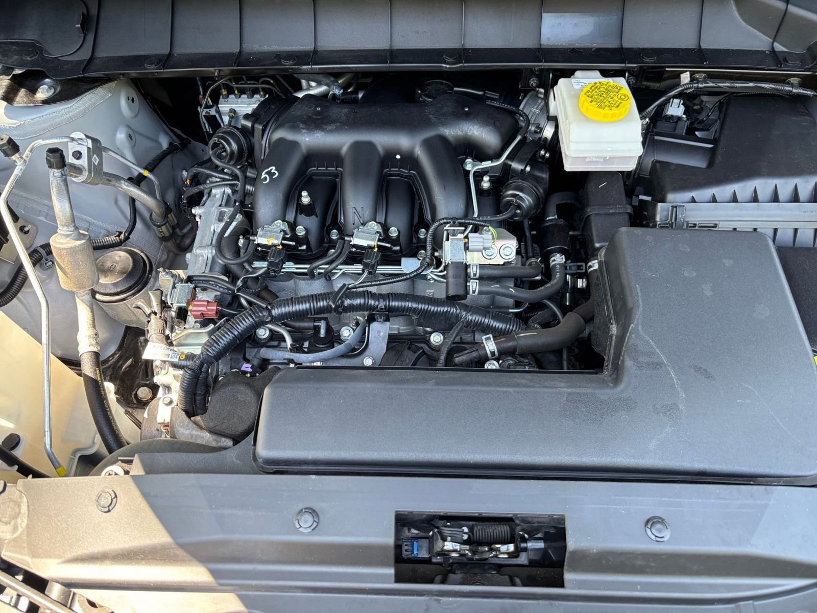 Used 2024 Nissan Pathfinder SV image 34