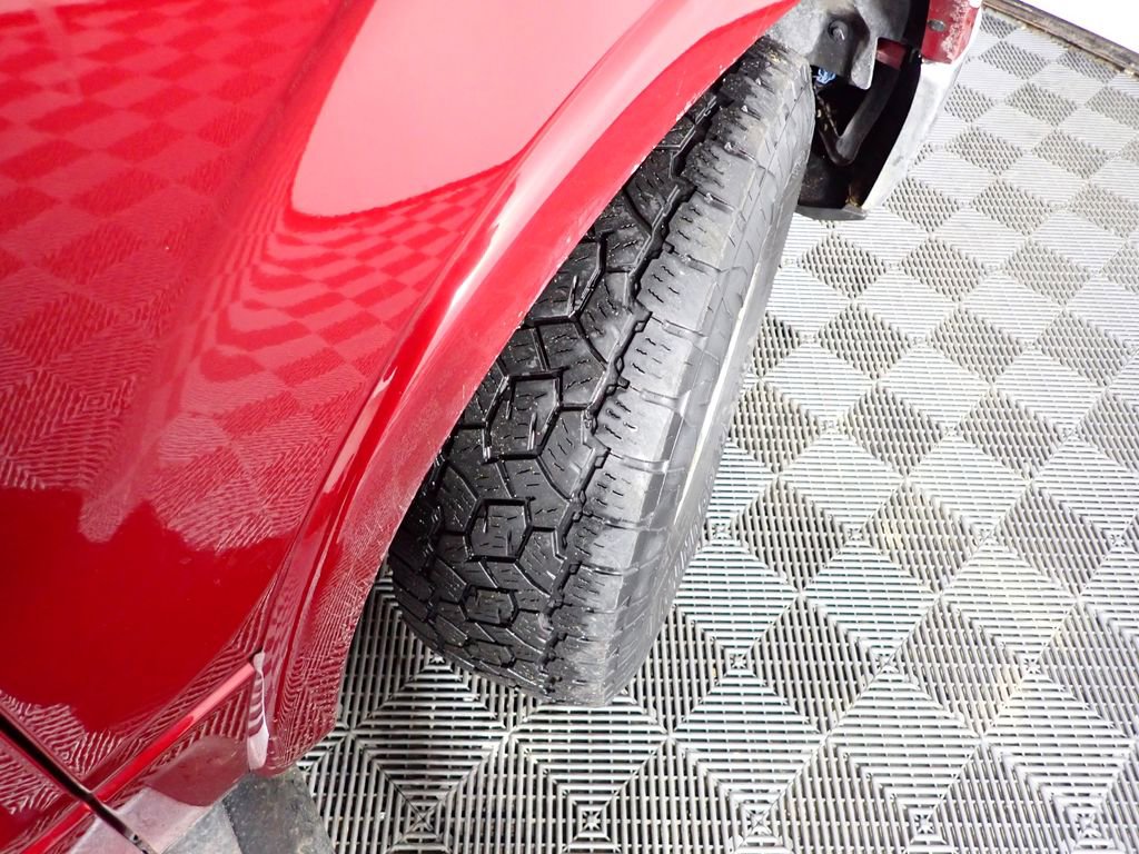 Used 2013 Ford F150 Lariat w/ Mid Equipment Group image 36