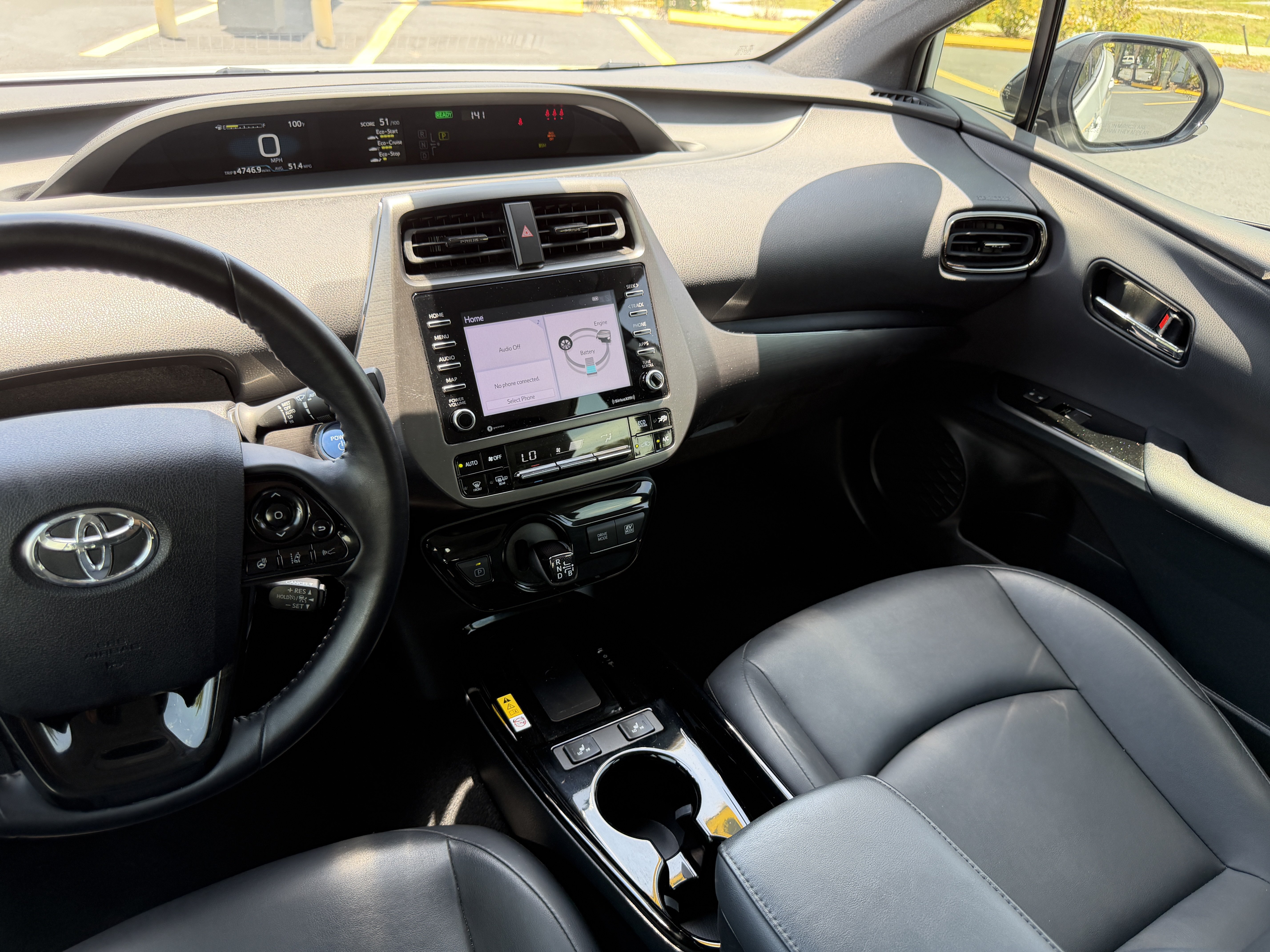 Used 2021 Toyota Prius FWD image 18