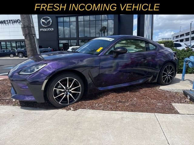 Used 2023 Toyota GR86 image 3