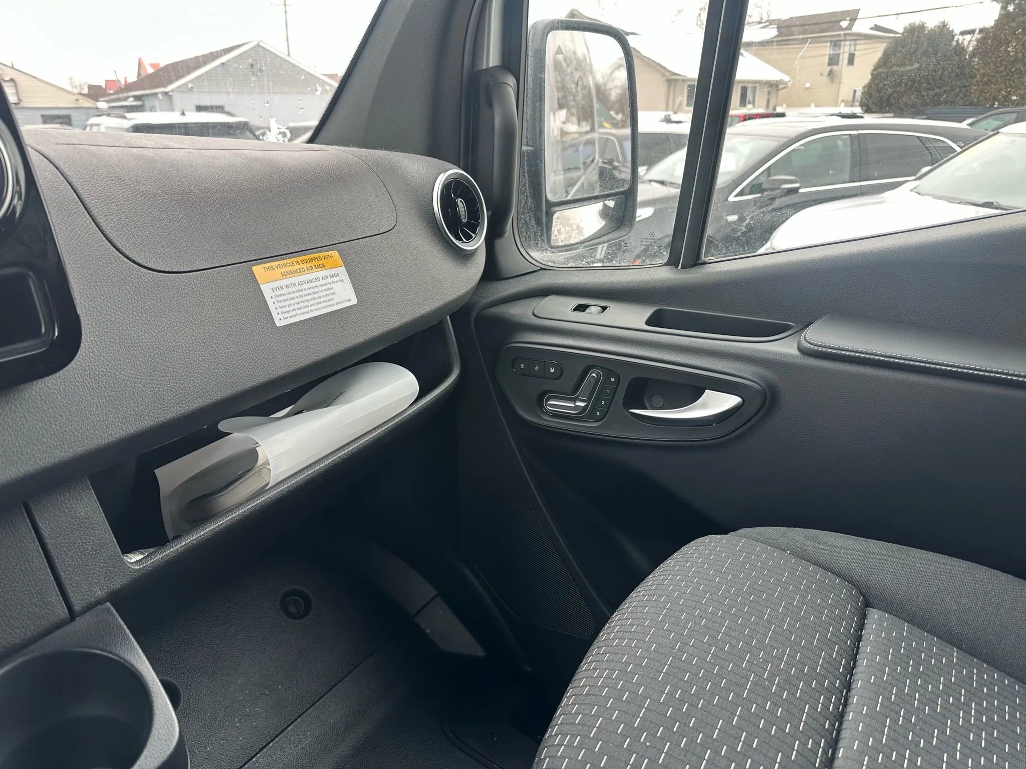 Used 2023 Mercedes-Benz Sprinter 3500 w/ Parking Package image 27