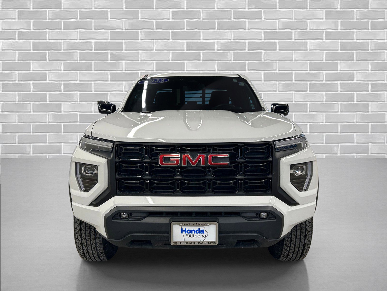 Used 2023 GMC Canyon Elevation w/ Convenience Package image 8