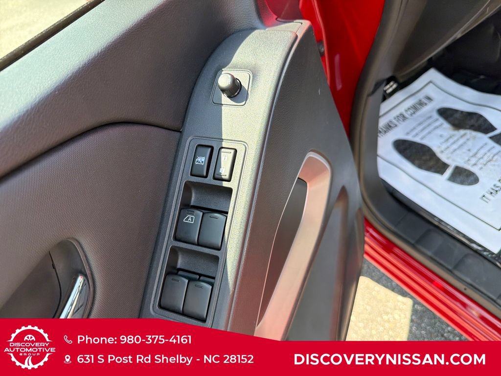 Certified 2024 Nissan Frontier SV w/ SV Convenience Package AWD/4WD image 15