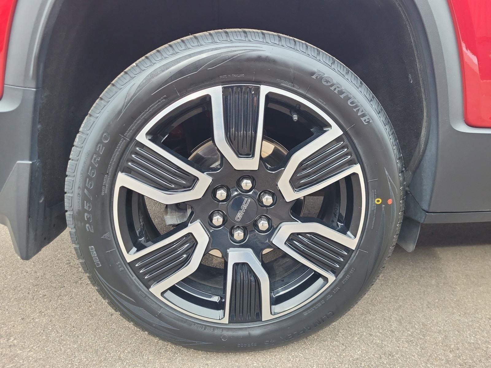 Used 2021 GMC Acadia SLT w/ Elevation Edition image 32