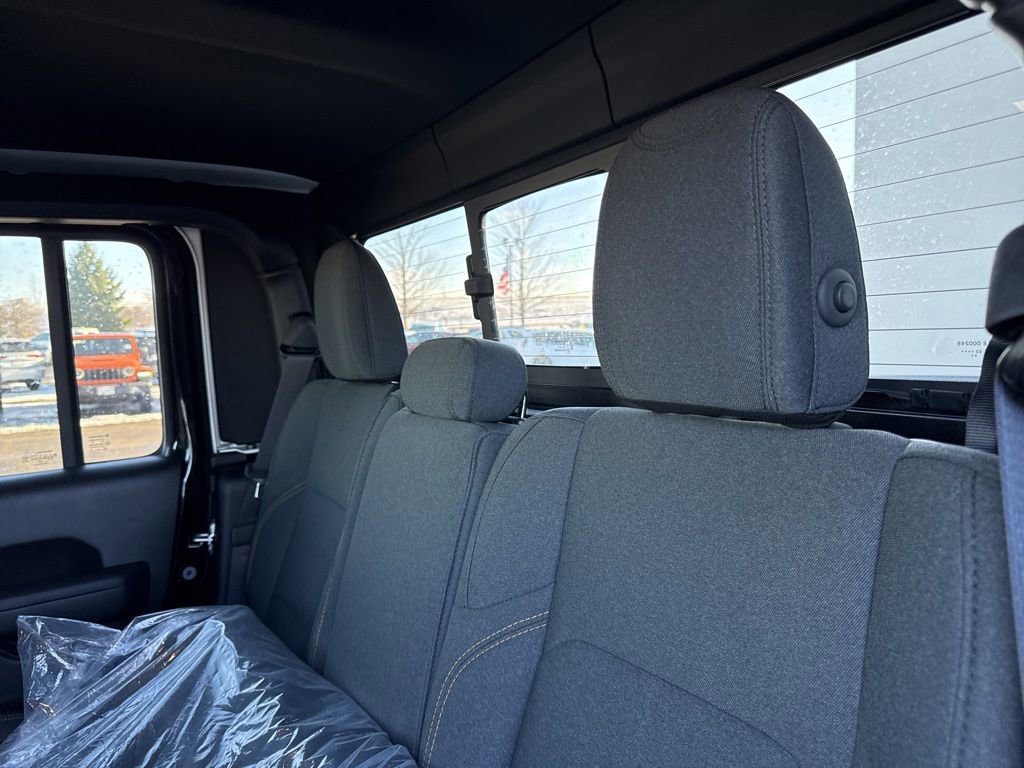 New 2024 Jeep Gladiator Sport image 41