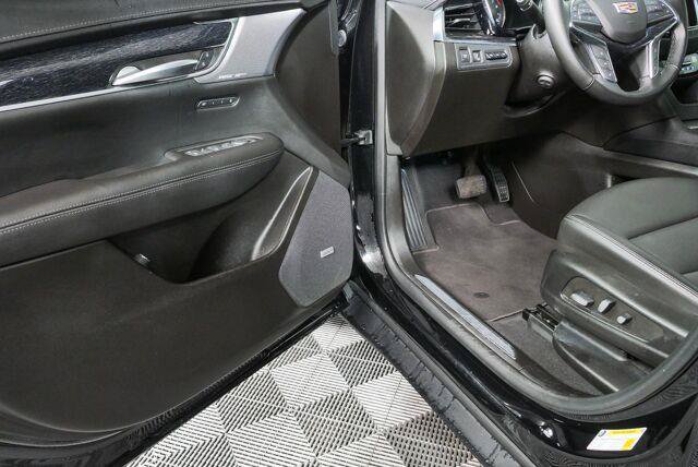 Certified 2023 Cadillac XT5 Premium Luxury w/ Technology Package FWD image 19