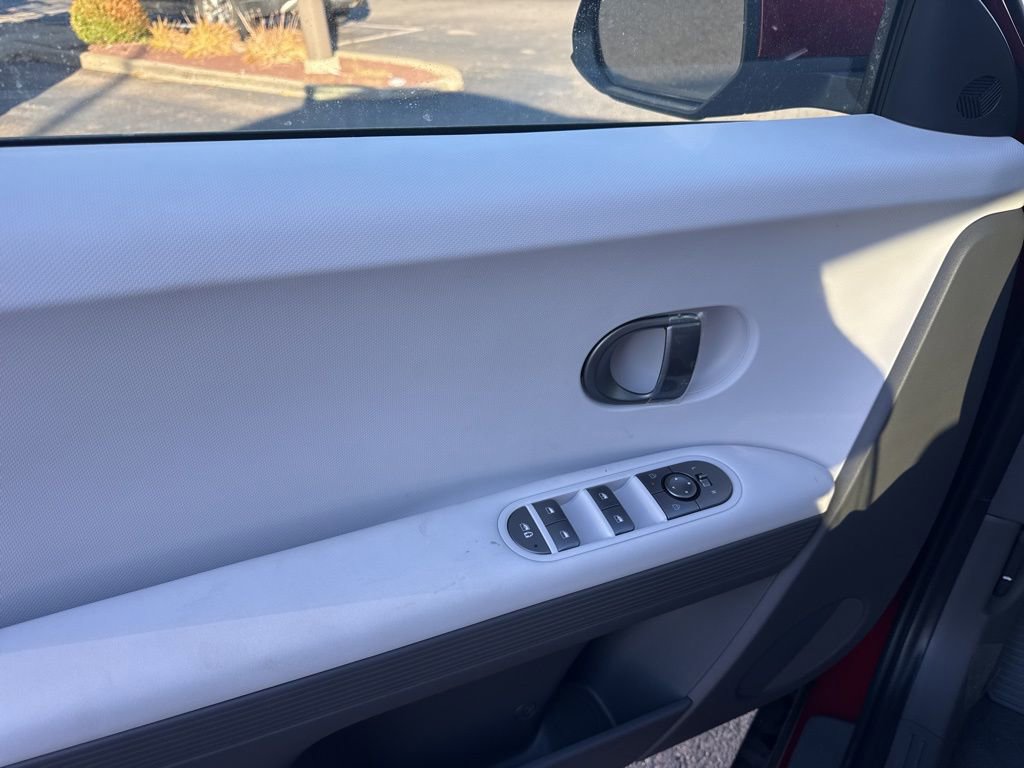 New 2026 Hyundai Ioniq 5 SEL image 17