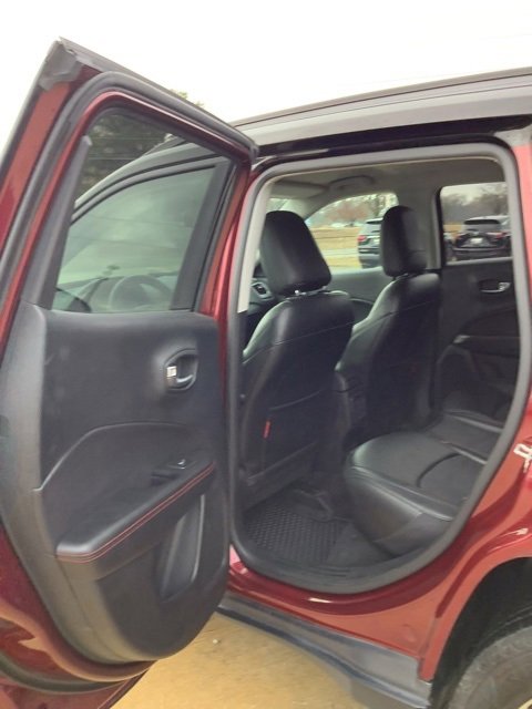 Used 2021 Jeep Compass Trailhawk image 19