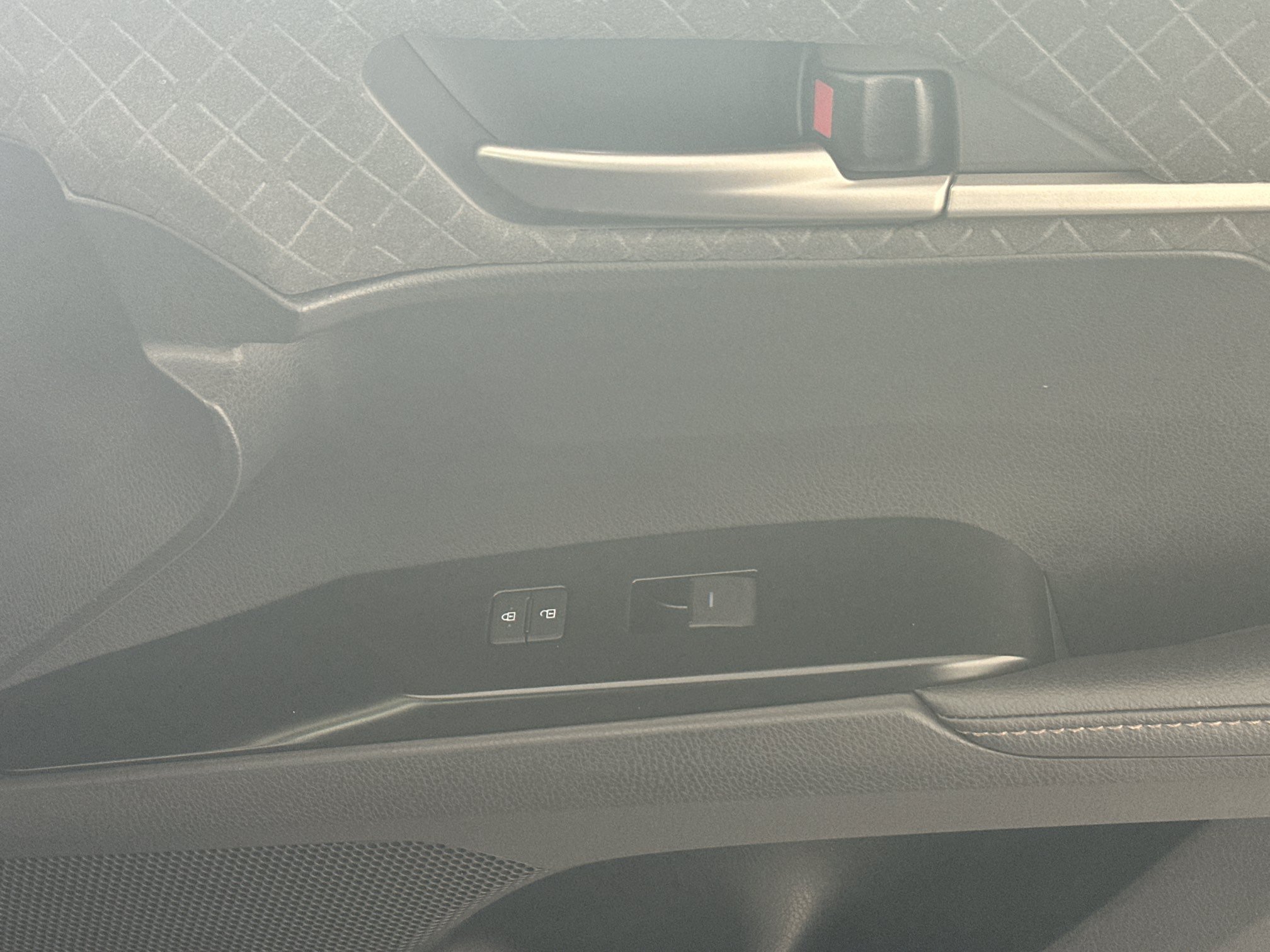 Used 2026 Toyota Camry XLE FWD image 29