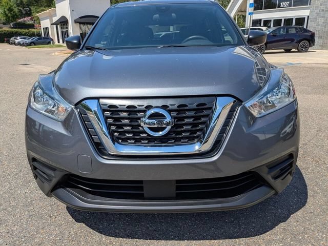 Used 2020 Nissan Kicks S FWD image 3