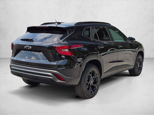 New 2026 Chevrolet Trax LT w/ Midnight Edition FWD video 2