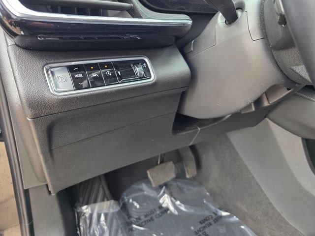 Used 2024 Buick Envision Preferred AWD/4WD image 21