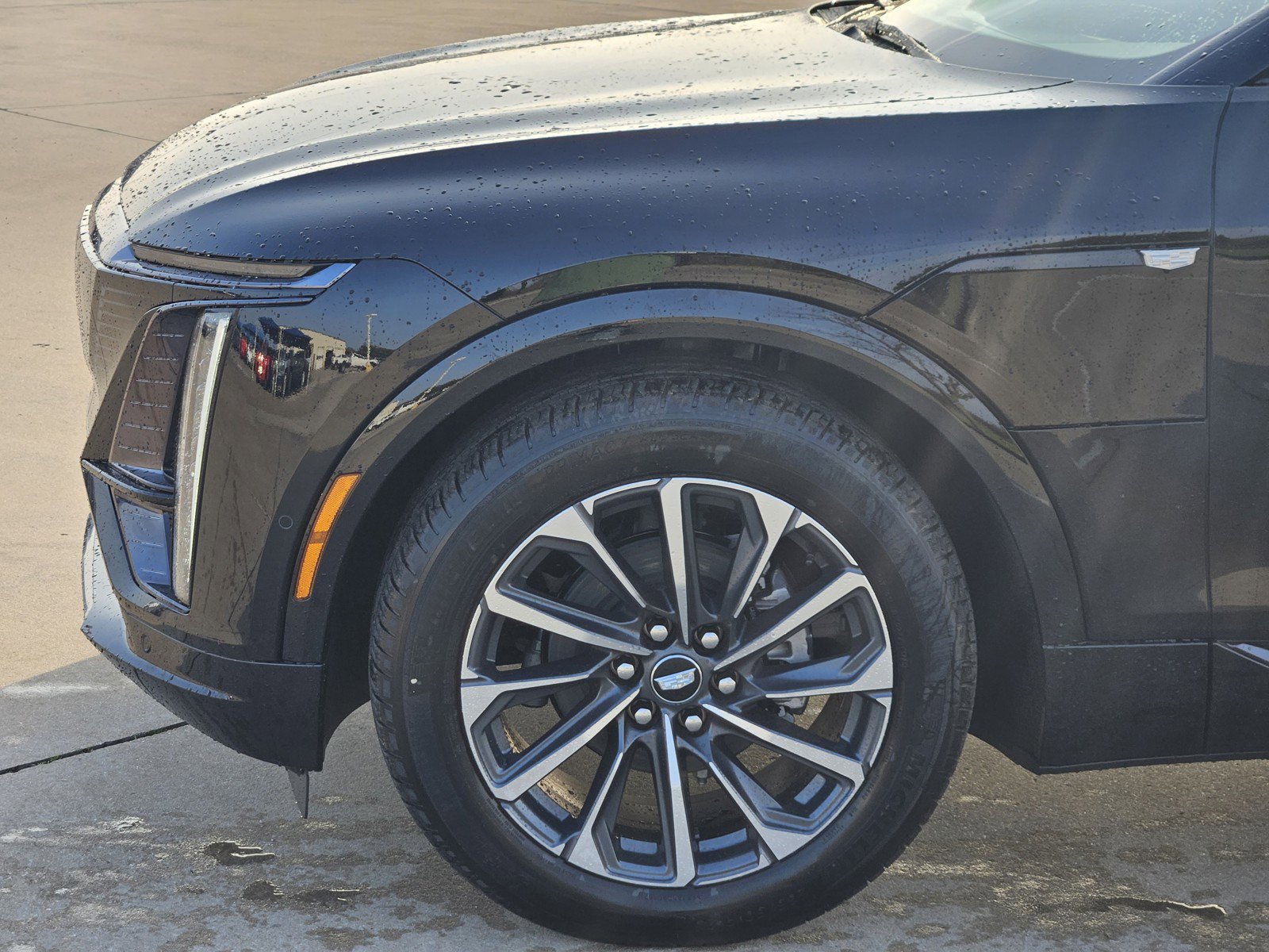 New 2026 Cadillac Lyriq Sport w/ LPO, Floor Liner Package image 6