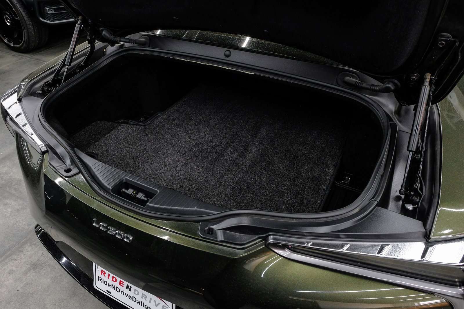 Used 2021 Lexus LC 500 Coupe w/ Performance Package image 56