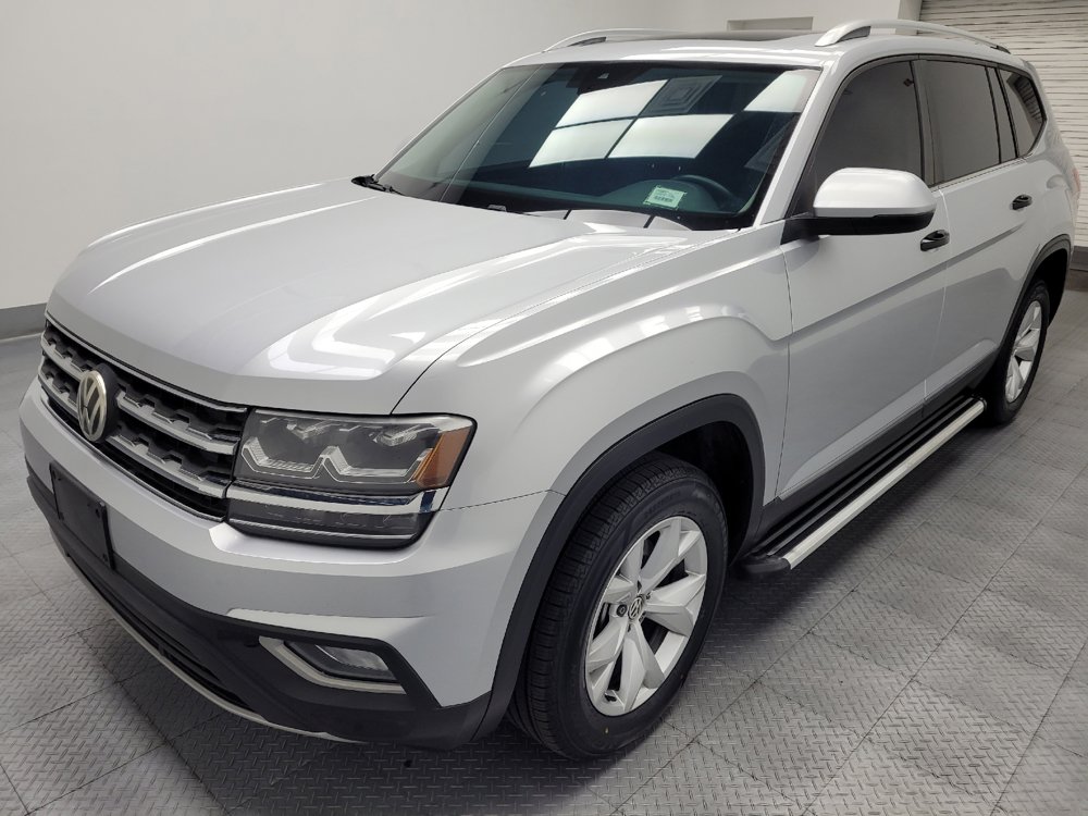 Used 2018 Volkswagen Atlas SEL FWD image 2