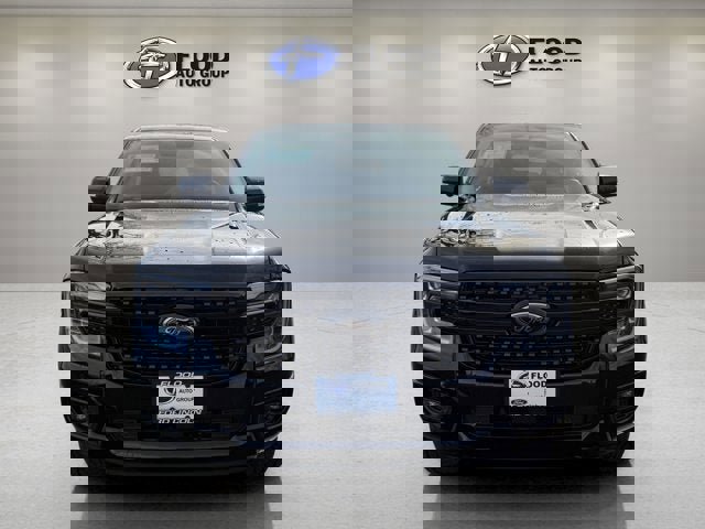 New 2025 Ford Ranger Lariat w/ Black Appearance Package video 2