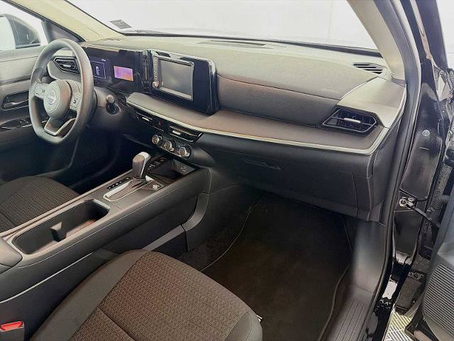Certified 2025 Nissan Kicks S w/ Charging Package AWD/4WD image 24