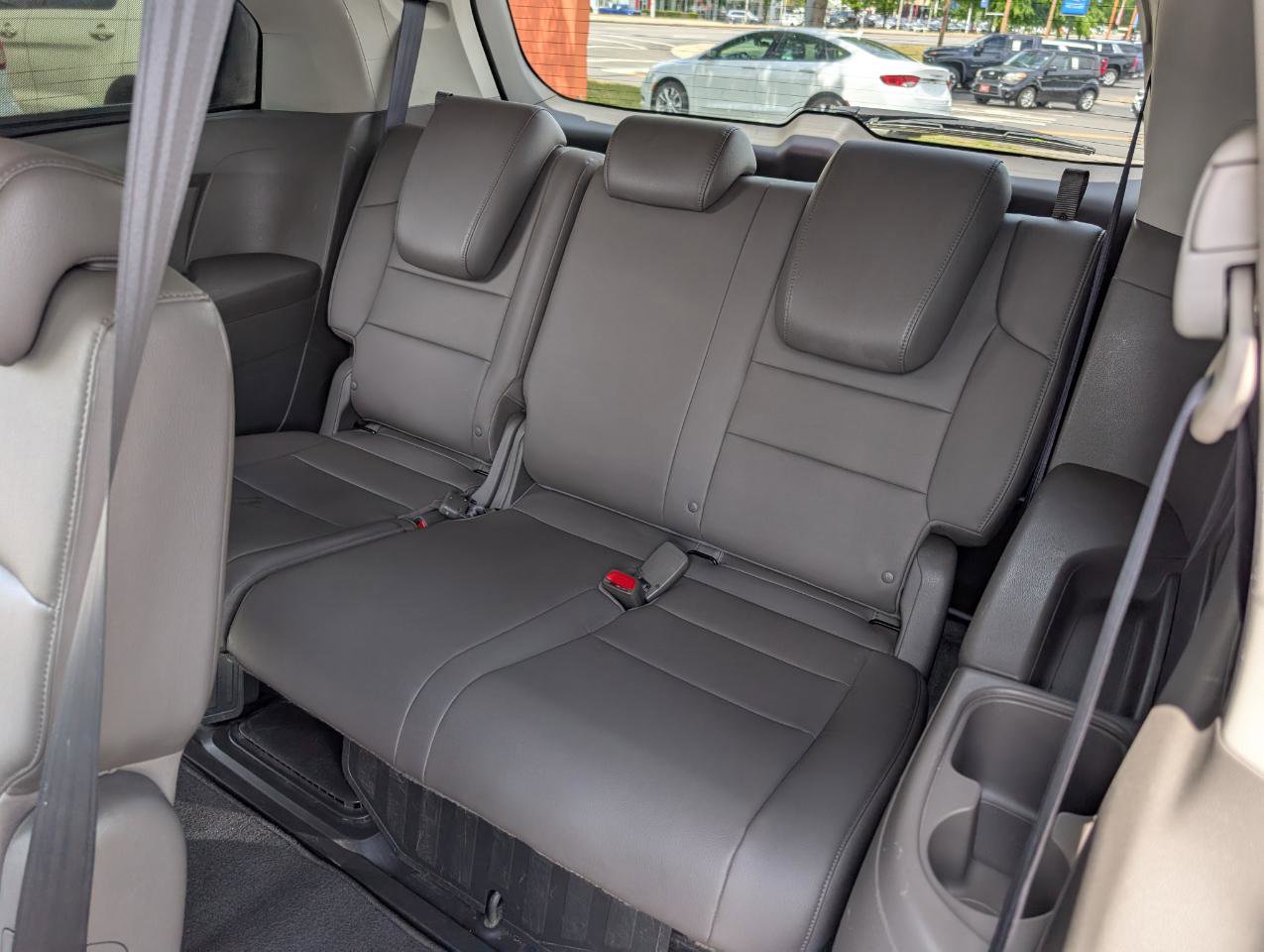 Used 2011 Honda Odyssey EX-L image 35