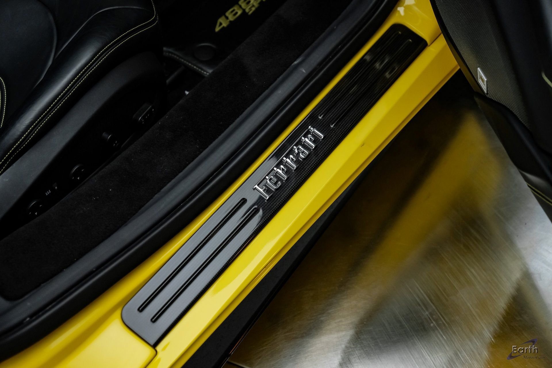 Used 2017 Ferrari 488 Spider image 70