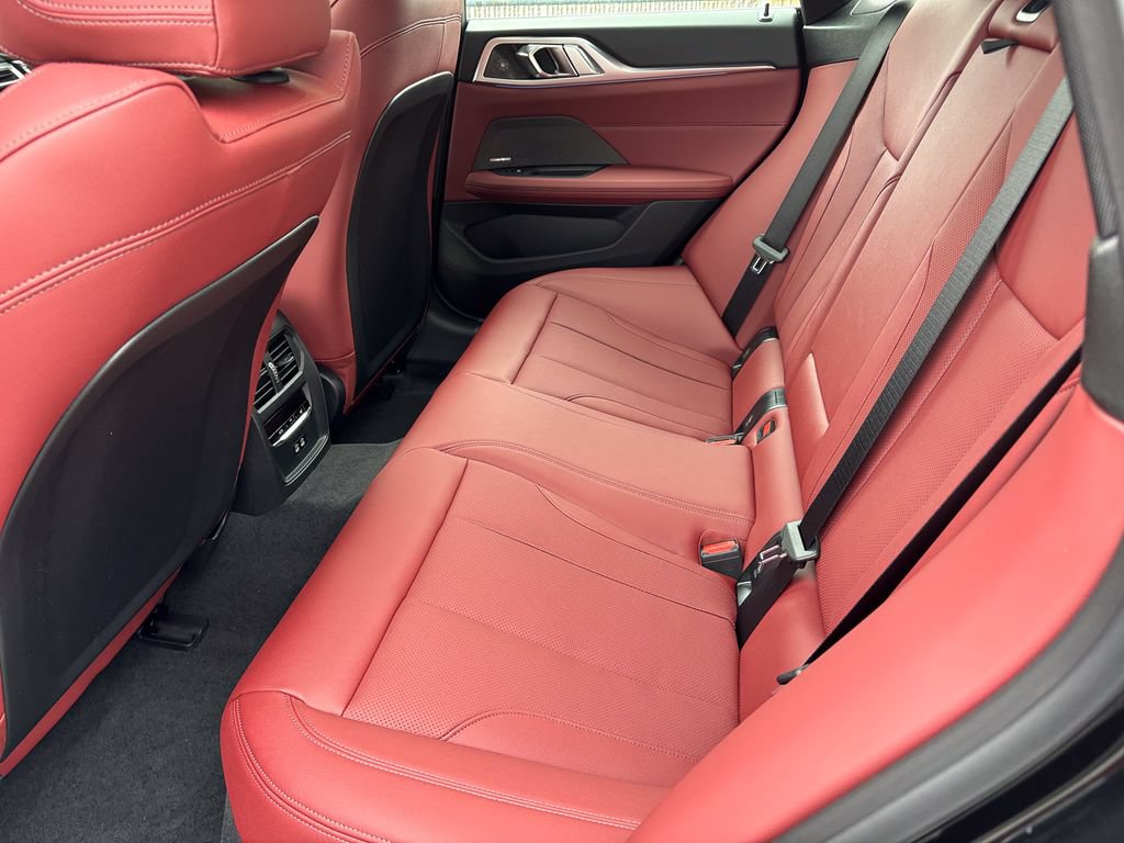 Used 2026 BMW i4 eDrive40 w/ Premium Package RWD image 28
