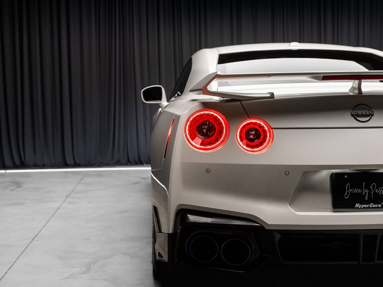 Used 2024 Nissan GT-R w/ Floor Mat Package AWD/4WD image 39
