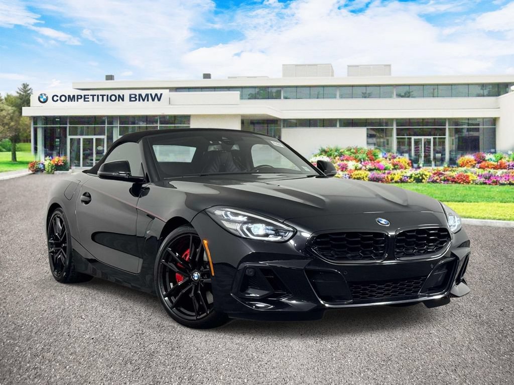 Used 2025 BMW Z4 M40i w/ Edition RWD video 1