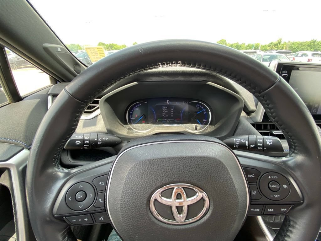 Used 2019 Toyota RAV4 XSE AWD/4WD image 12