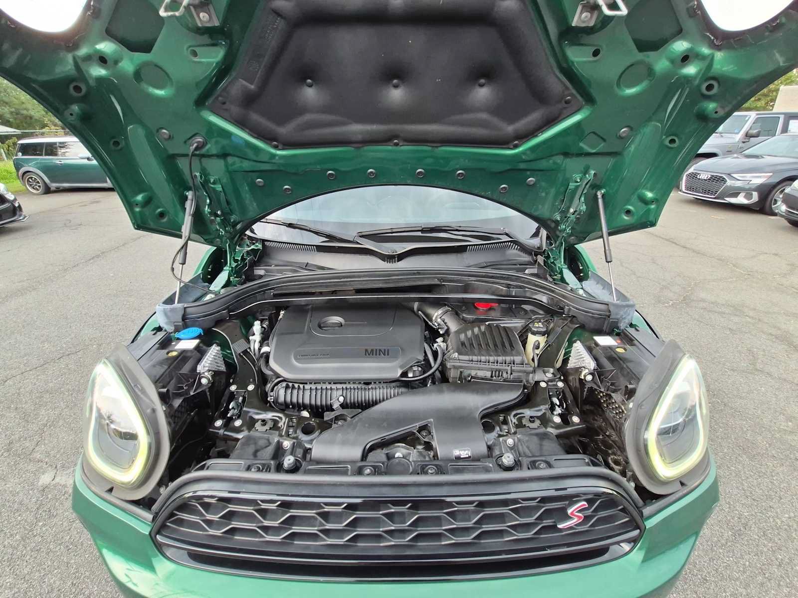 Used 2024 MINI Cooper Countryman S w/ Premium Package FWD image 14