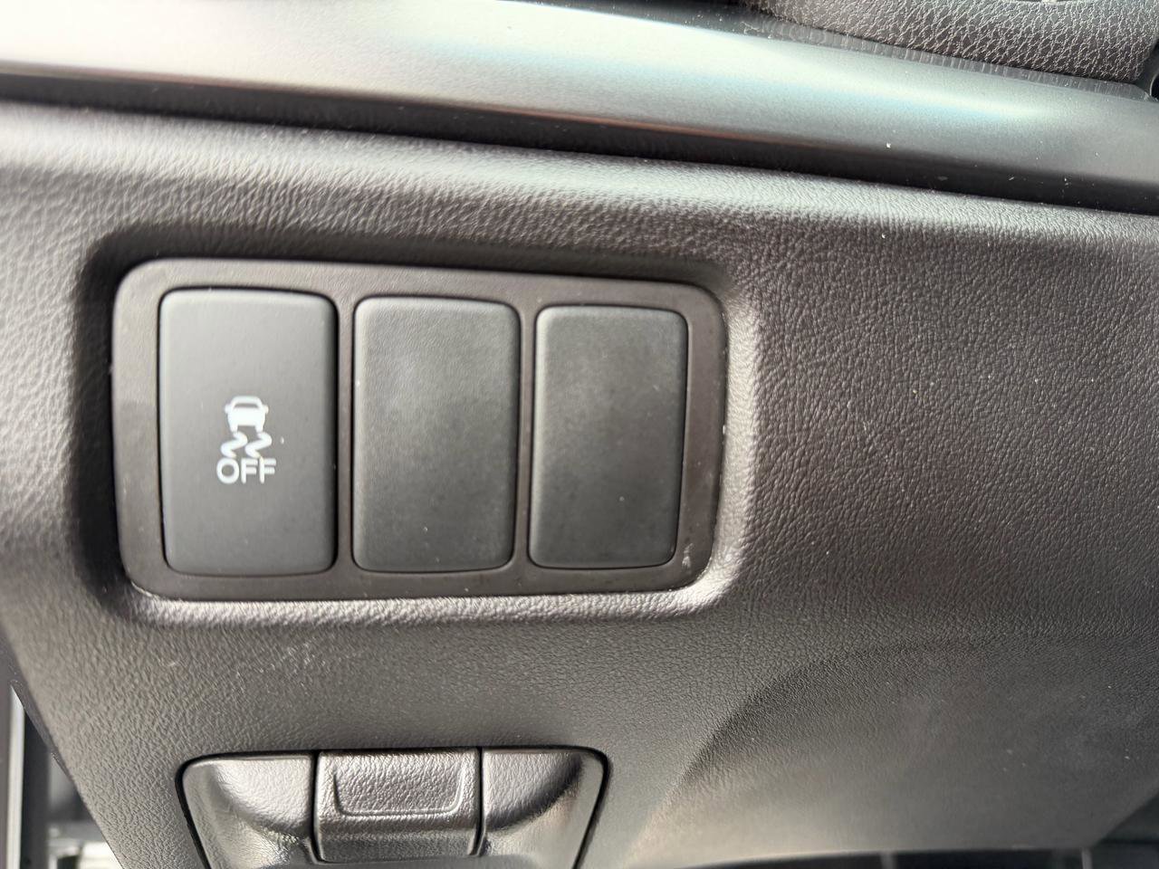 Used 2013 Acura TSX Sedan image 32