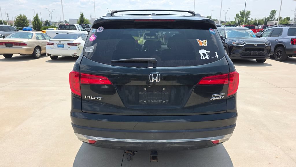 Used 2016 Honda Pilot Touring image 4