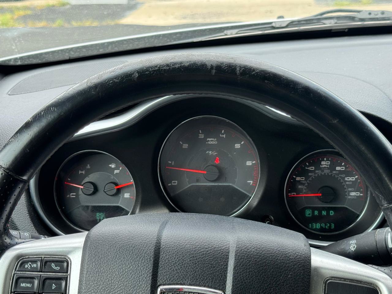 Used 2013 Dodge Avenger R/T FWD image 19