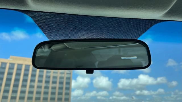 Used 2013 Hyundai Elantra image 85