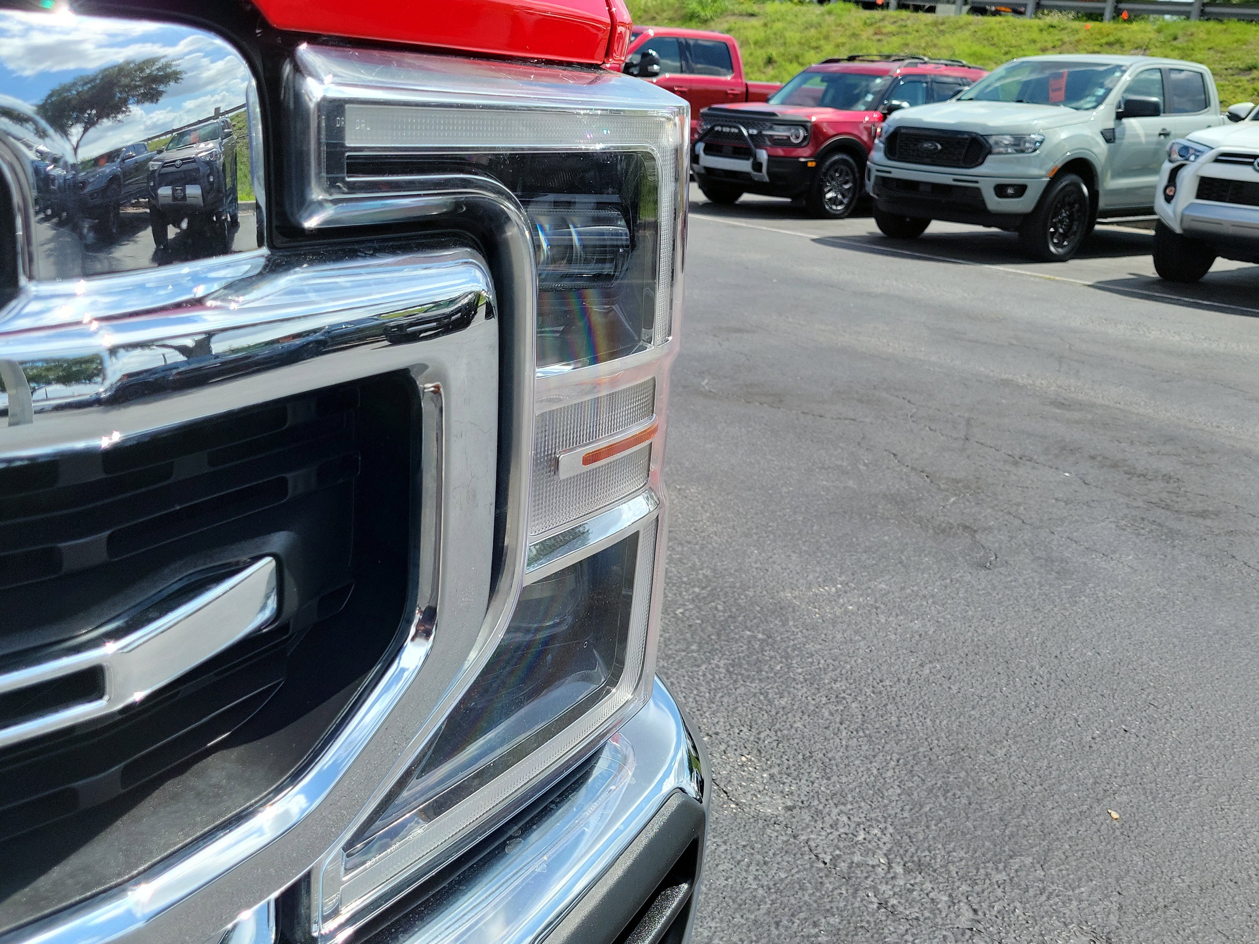 Certified 2021 Ford F250 Lariat w/ Lariat Ultimate Package AWD/4WD image 3