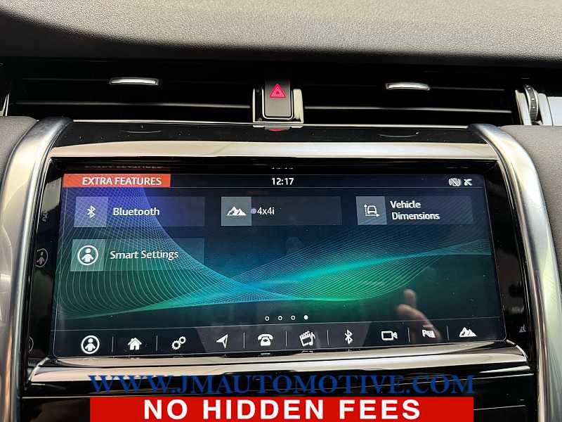 Used 2020 Land Rover Discovery Sport S image 27