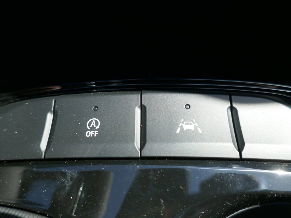 New 2026 Buick Envista Sport Touring image 22