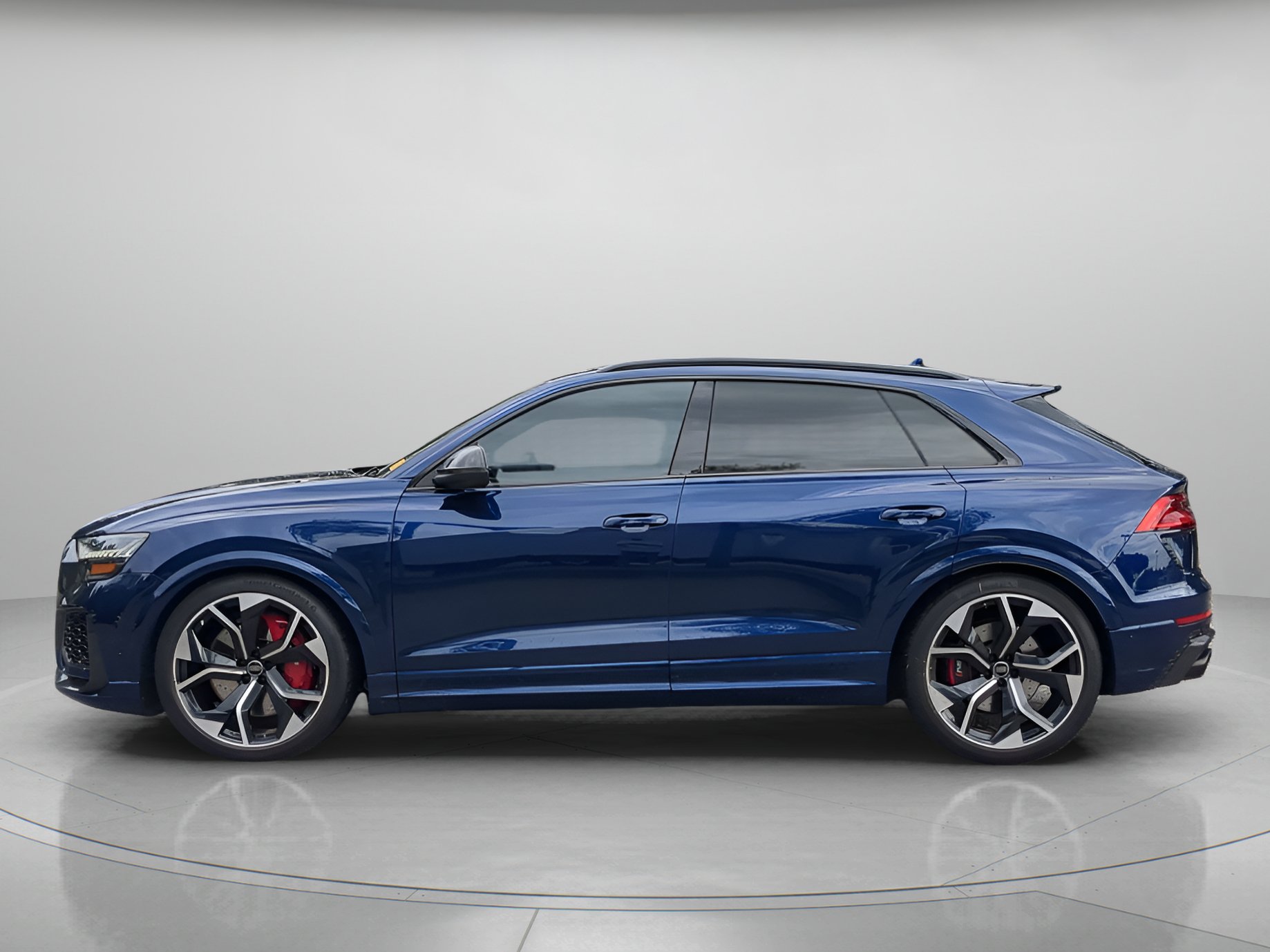 Used 2024 Audi RS Q8 AWD/4WD image 43