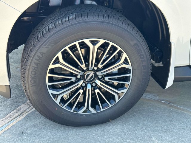 New 2026 Nissan Armada SL AWD/4WD image 5