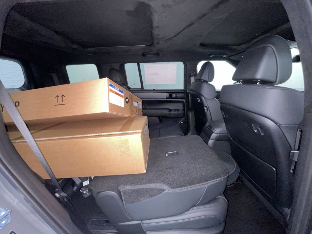 New 2026 Hyundai Santa Fe Calligraphy image 17