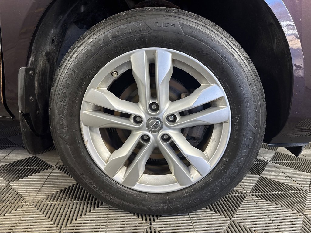 Used 2013 Nissan Rogue SV image 13